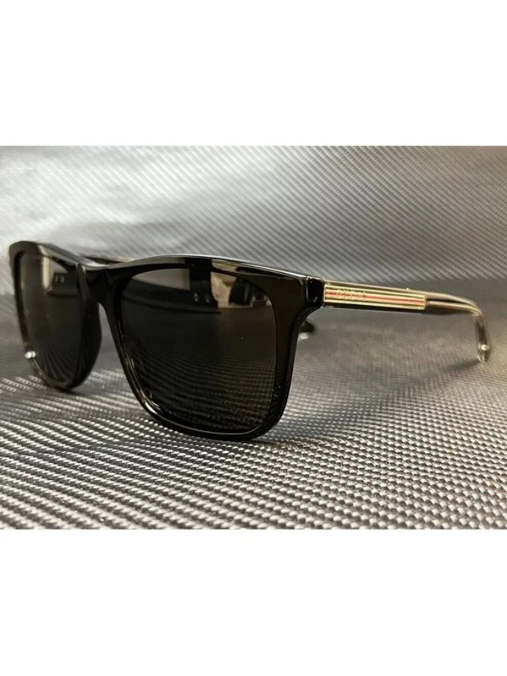 New Gucci Men  Black Sunglasses  57- 18- 145